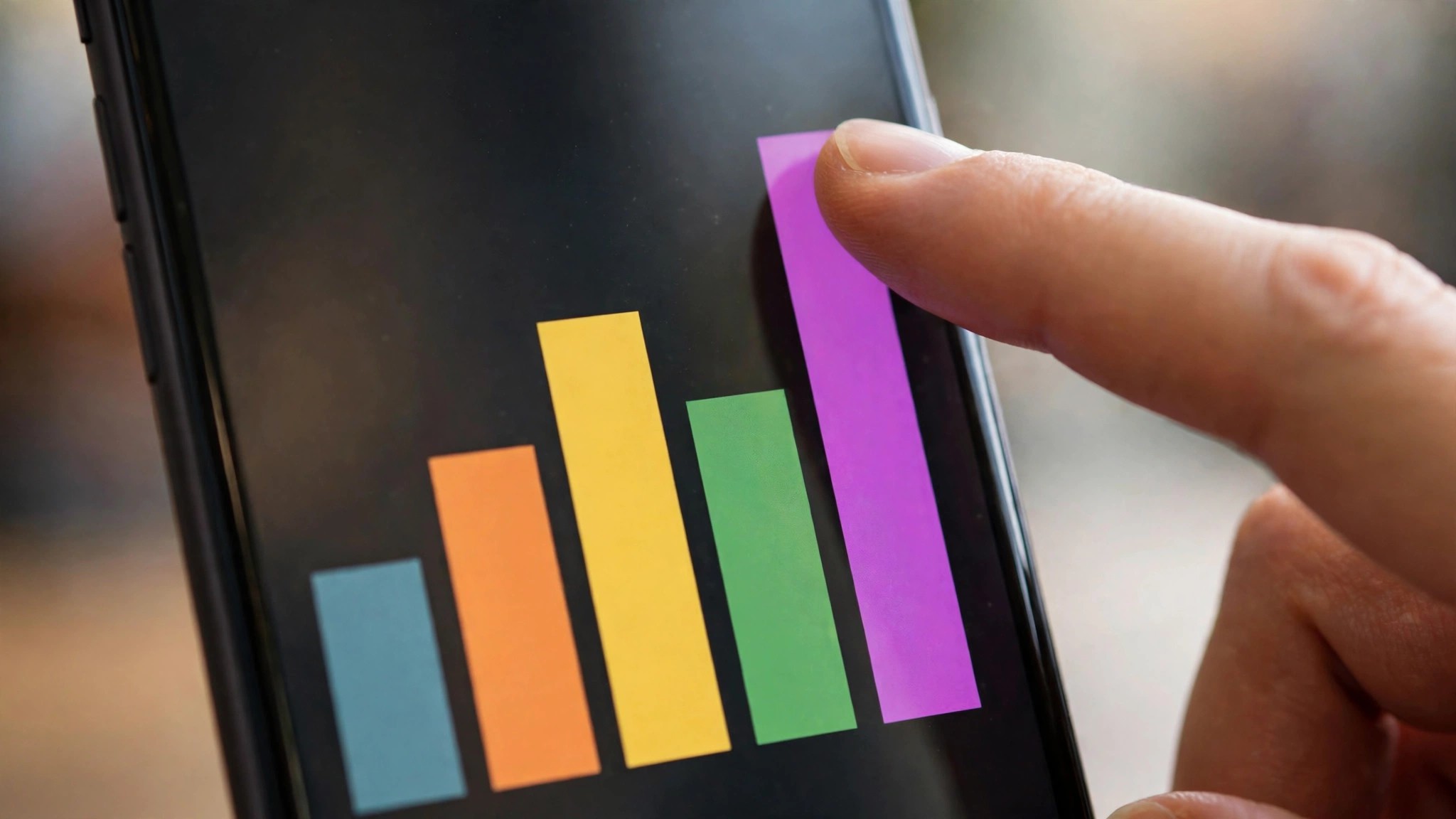 A finger on the tallest bar of a popular times graph, reading the peak before a visit